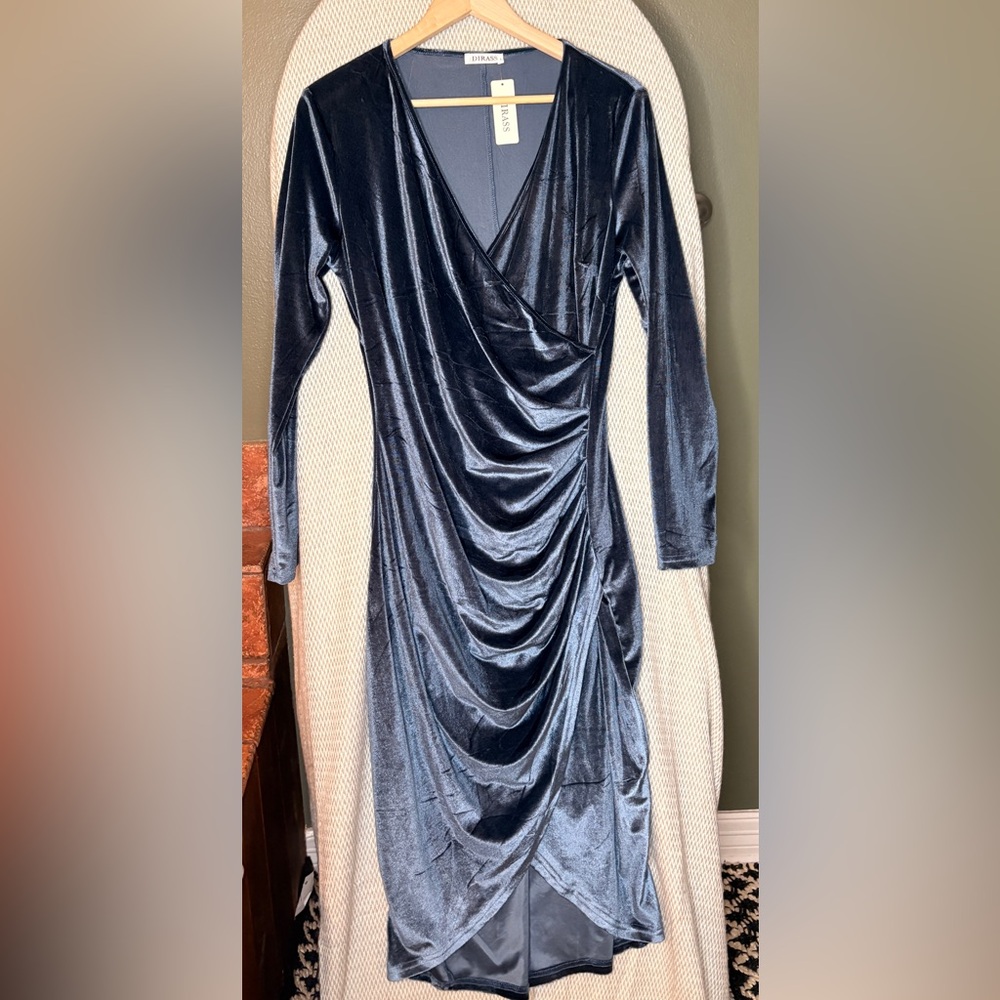 Women’s Velvet Long Sleeve Wrap Dress